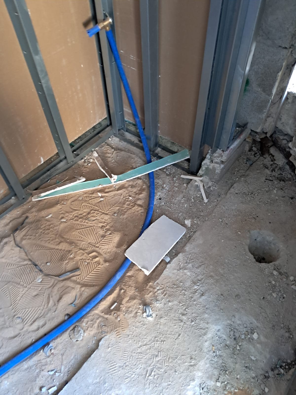 WhatsApp Image 2025-12-10 at 16.46.12