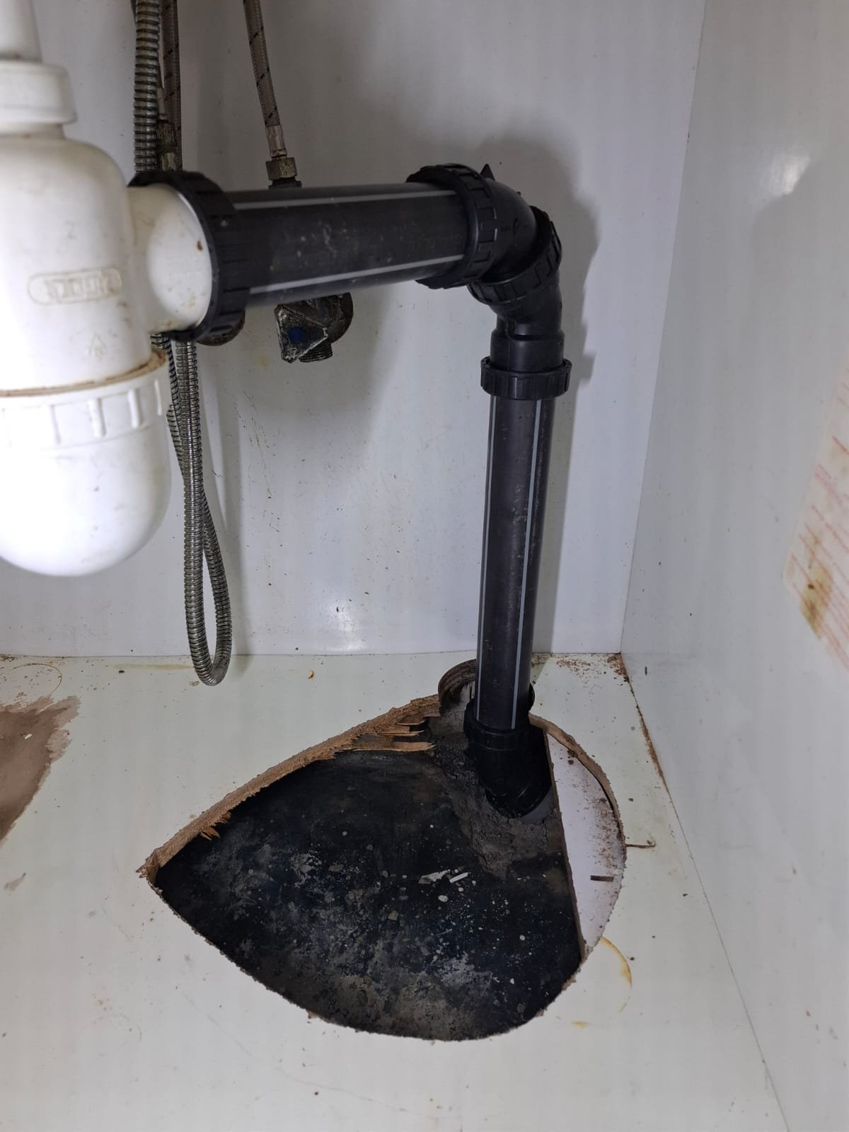 WhatsApp Image 2025-12-10 at 16.53.57